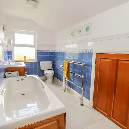 Barn House Dom wakacyjny *