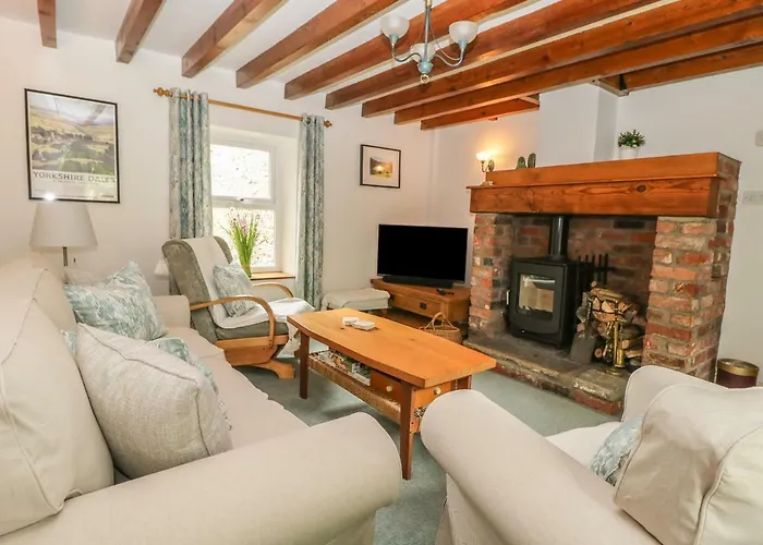 Barn House * Leyburn