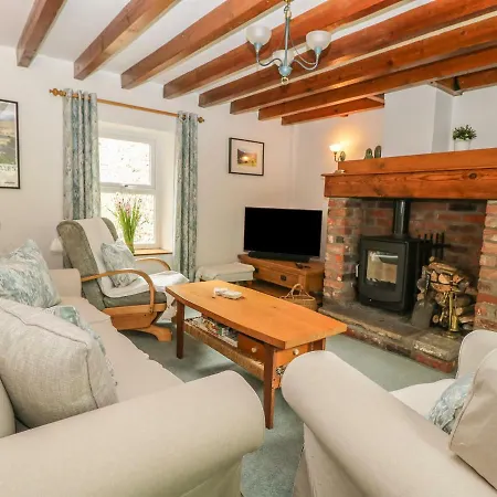 Barn House * Leyburn